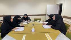 اولین جلسه داخلی کتابداران کتابخانه مرکزی در سال 1405